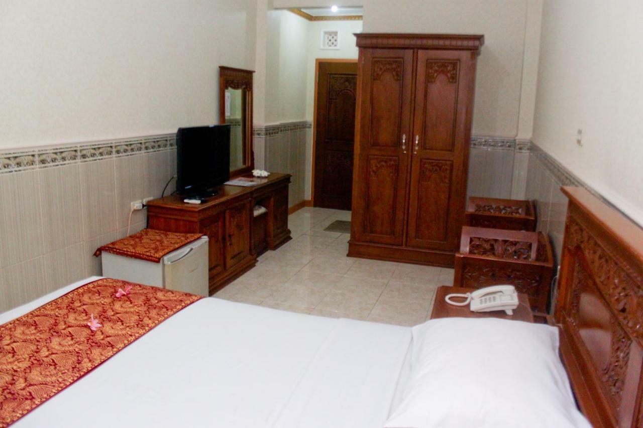 Hotel Wiwi Perkasa 2 Indramayu Exterior photo